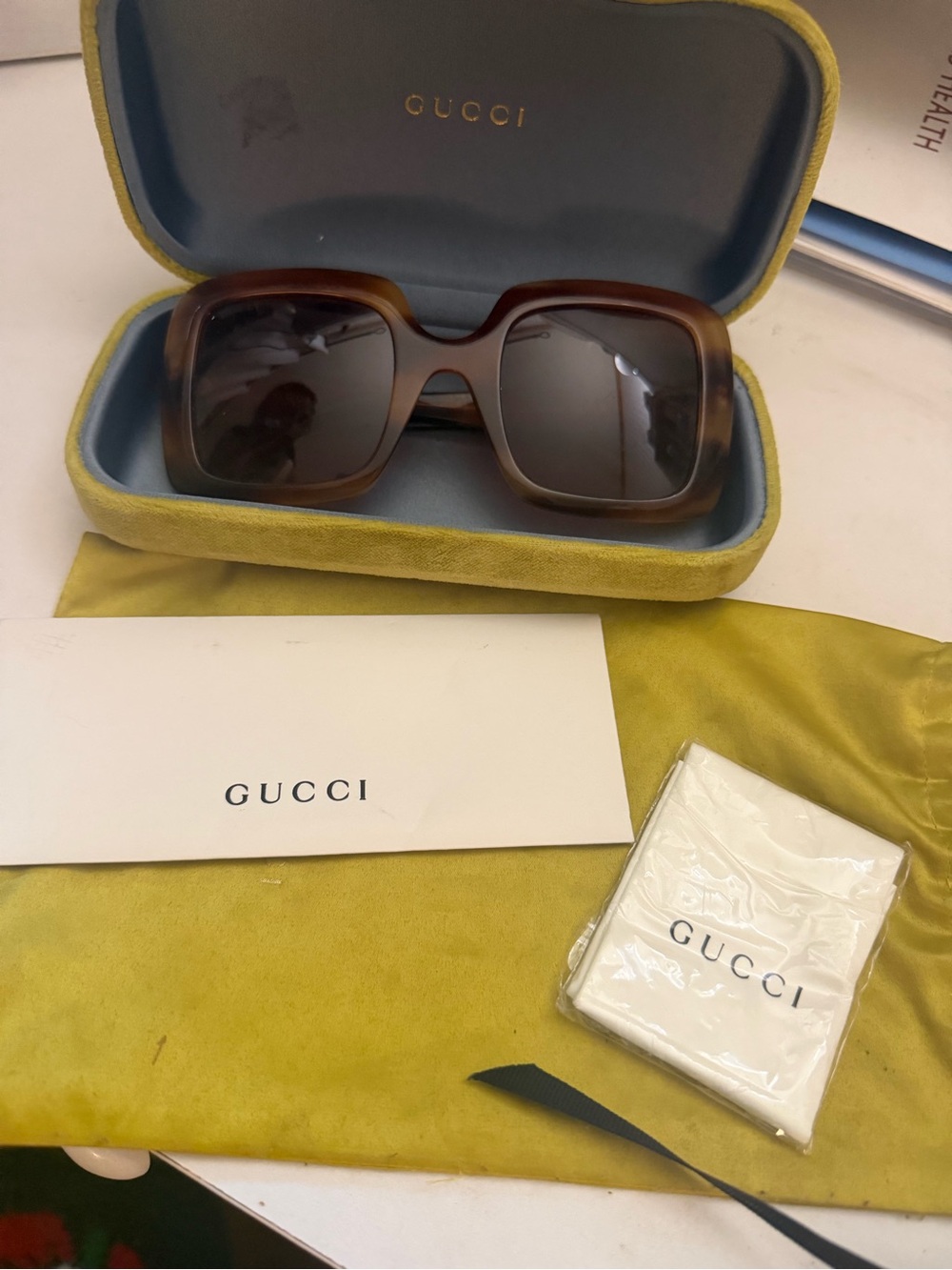 Gucci GG0896S 004 Sunglasses Woman Square with Logo Gg